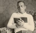 Dittmann Willi 1935 beim Lesen_Ausschnitt